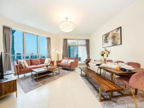 Marina Views - 2BR Luxury Apartment, High Floor, Torch Marina
